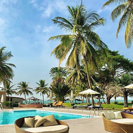 Kololi Beach Resort Bagian luar foto